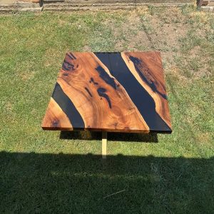 Klub sto - orah / epoxy smola